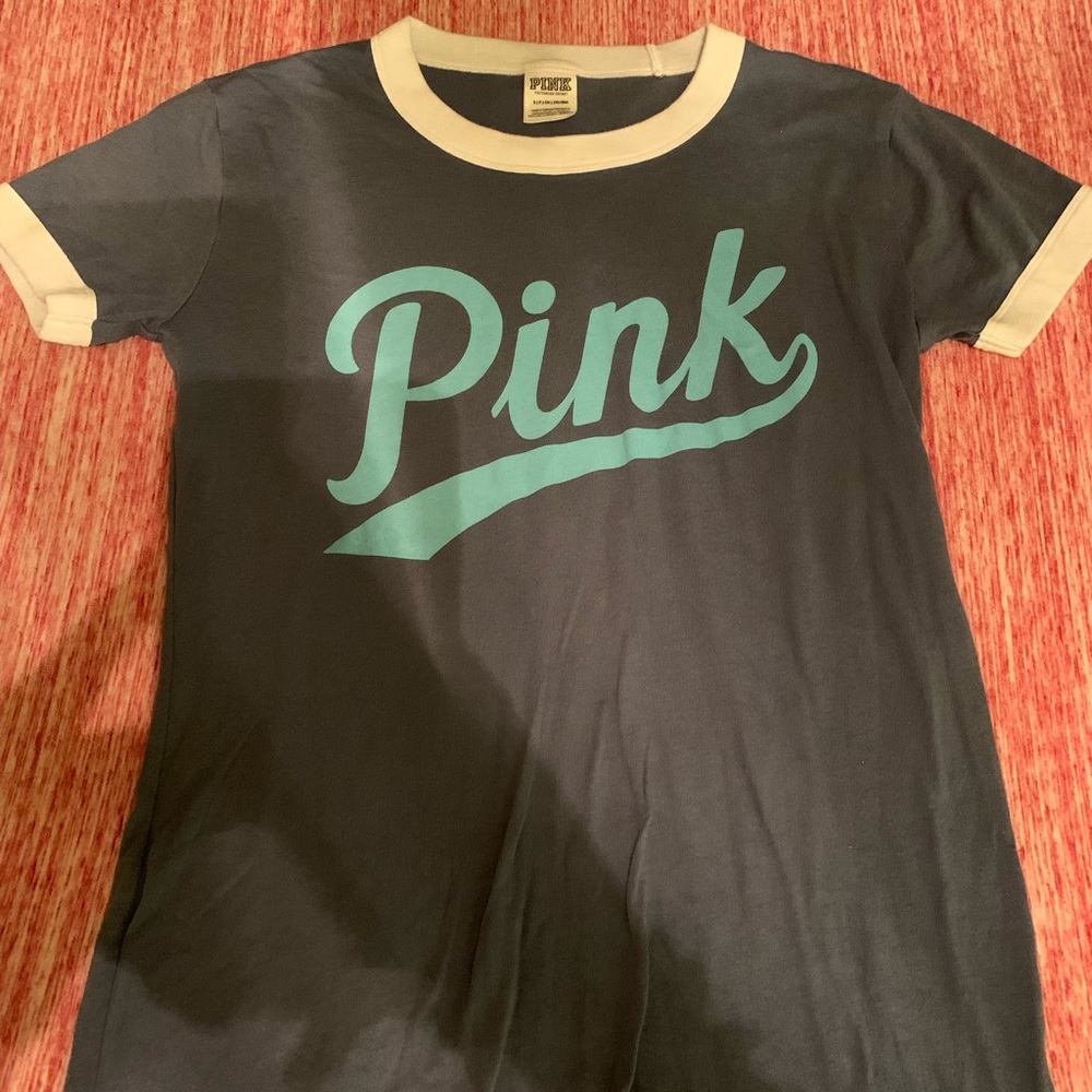 Pink tee